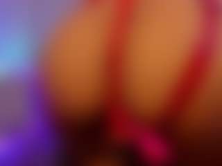 valenmoon1's Live Sex Cam Show