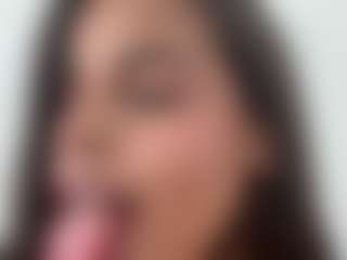 Mariana Cuellar's Live Sex Cam Show