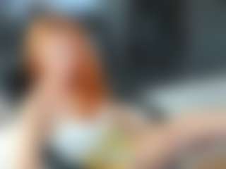 Live cam show with Anna-Fire - Hairy Pussy on TastyBlacksLive