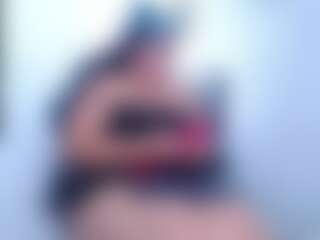 Show Live Sex Cam Caroline-Foxxy