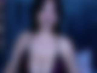 Live cam show with Gwen - Public Red Hair on madthumbs
