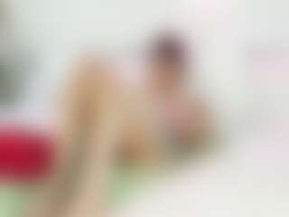velvetmamii's Live Sex Cam Show