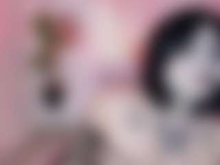 Bella's Live Sex Cam Show