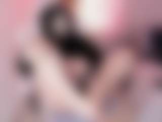 Bella's Live Sex Cam Show