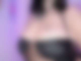 Bella's Live Sex Cam Show