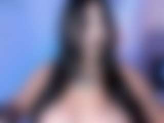 Bella's Live Sex Cam Show