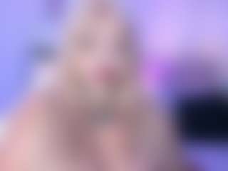 Live cam show with Bella - Cosplay Big Tits on Pornisteam.com