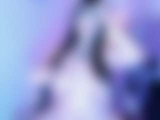 Live cam show with Bella - Lush Teen (18+) on camtv