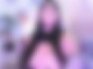 Bella's Live Sex Cam Show