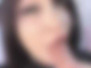 Bella's Live Sex Cam Show