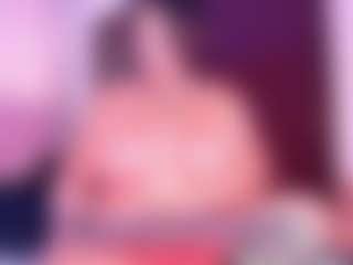 Live cam show with Bella - Cosplay on PervPlay.com