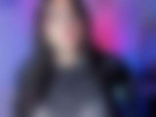 Bella's Live Sex Cam Show