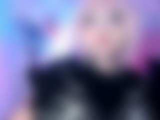 Live cam show with Bella - Public on xxxlivecams.org