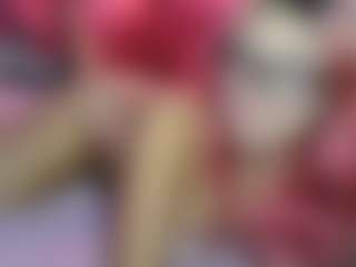 Emmie's Live Sex Cam Show