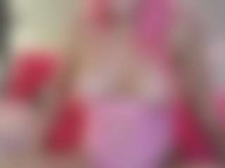 Emmie's Live Sex Cam Show