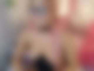 Live cam show with Emmie Ray - Neon Hair on SinfulBabes