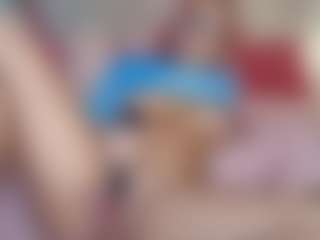 Live cam show with Emmie Ray - Neon Hair on nudelive.tv