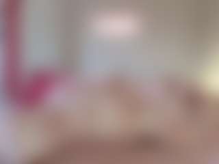 Emmie Ray's Live Sex Cam Show