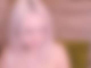 Lola's Live Sex Cam Show