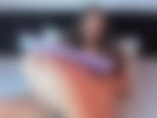 Live cam show with HOTTIE ANNETH - Colombia on CamClone