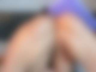 Live cam show with HOTTIE ANNETH - Cute on madthumbs