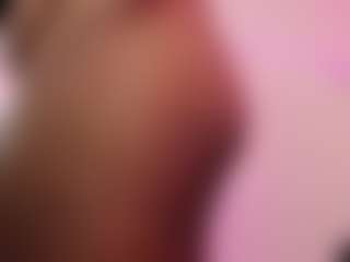 Live cam show with CarolineeGarciaa - College on madthumbs