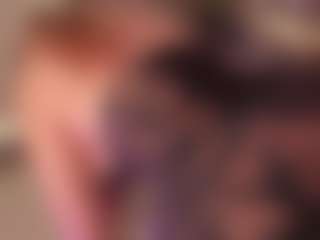 Live cam show with Samaantha-White - Shaved Pussy on sexylive.show