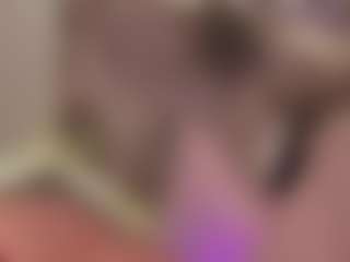 Live cam show with Samaantha-White - Dildo on TastyBlacksLive