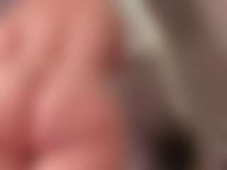 Live cam show with Samaantha-White - Ass Bouncing on Camsoda