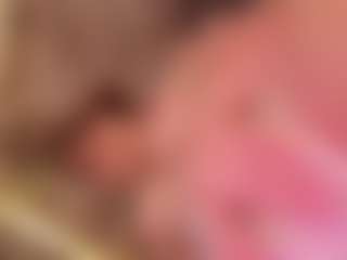 Live cam show with Samaantha-White - Spank Blonde Hair on realtime-chat