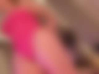 Live cam show with Samaantha-White - Dildo Mature on liverealitysex.com