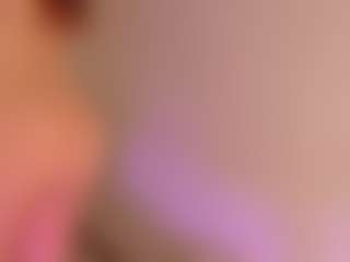 Live cam show with Samaantha-White - Athletic Tattoos on Gym Cam Girls