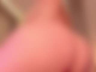 Live cam show with Samaantha-White - Blonde Hair on Camsoda