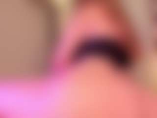 Samaantha-White's Live Sex Cam Show