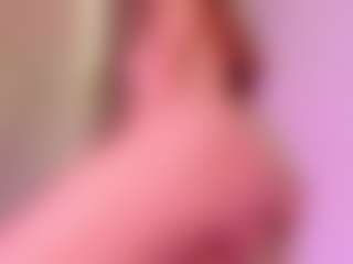 Live cam show with Samaantha-White - Blonde Hair Shaved Pussy on Uber Horny