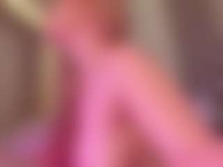Live cam show with Samaantha-White - Asshole Mature on SxyPornLive