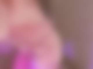 Live cam show with Samaantha-White - Athletic Brown Eyes on Livezox