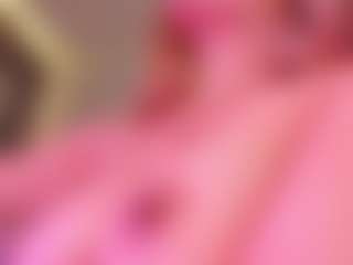 Live cam show with Samaantha-White - Double Penetration on Livezox