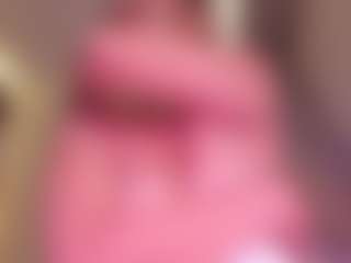 Live cam show with Samaantha-White - Asshole on TeamSkeetLive