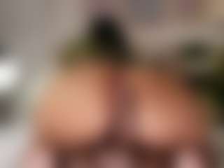 Violetta browm's Live Sex Cam Show