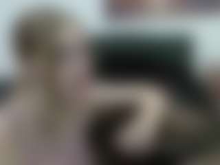 Live cam show with YemboRainbow - Lesbian on Pornisteam.com