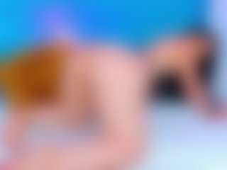 Live cam show with ParisRoa - Small Tits on CamSodaAdn