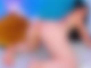 ParisRoa's Live Sex Cam Show