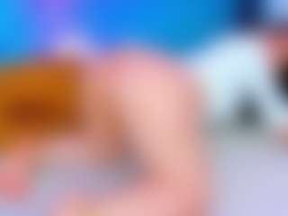 ParisRoa's Live Sex Cam Show