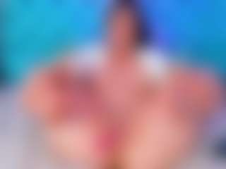 ParisRoa's Live Sex Cam Show