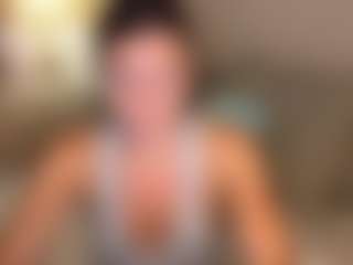 Live cam show with DannaEvan - Underwear on Camming Site