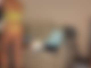 Live cam show with DannaEvan - Underwear on dropp.cam