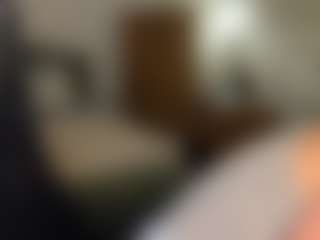 Live cam show with DannaEvan - Flash on TeamSkeetLive