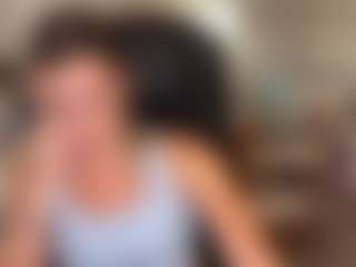 Live cam show with DannaEvan - Muscle on Camsoda