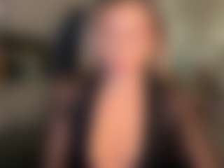 Live cam show with DannaEvan - Underwear on x69.live